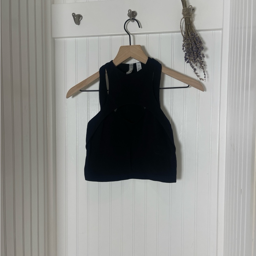 Black Sleeveless Crop Top